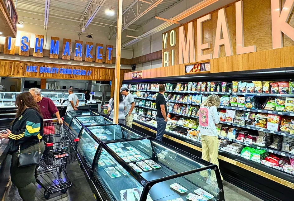 Fresh fish market